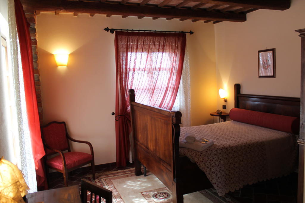 Il Palazzetto Villa Clavesana Buitenkant foto